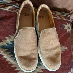 Ugg casual shoes